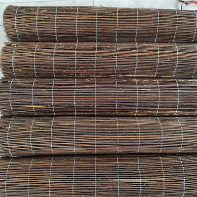 สะอาดต่อสิ่งแวดล้อม สีเขียว สีธรรมชาติ สายรั้ว ไม้ที่ได้รับการรักษาด้วยความร้อน สไตล์สไตล์ wicker